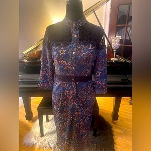 Unique Dress with lace detail and pockets. Size 6